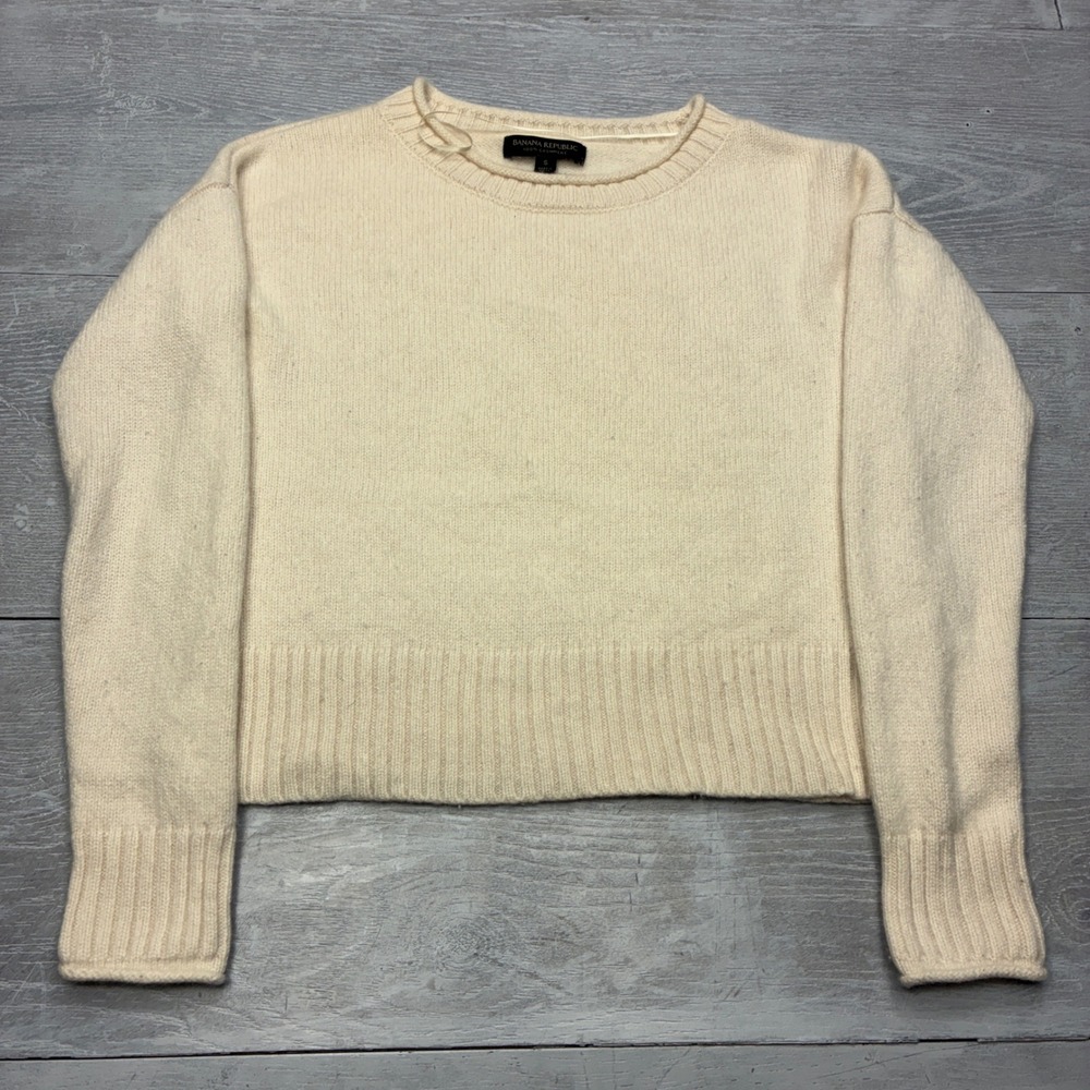 Banana Republic Cashmere Sweater Womens S Cream Cropped Crew Neck Ribbed Knit